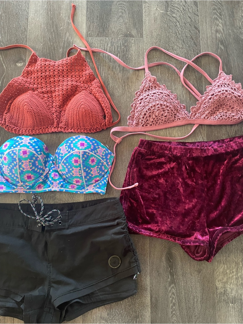 Mixed Bikini Tops & Shorts and shoes Bundle billabong vans Roxy